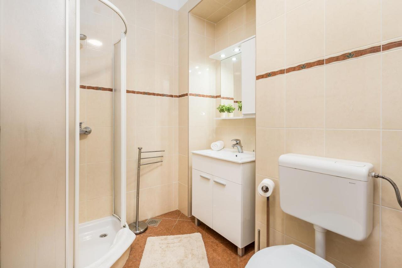 Wien Apartment Рієка Екстер'єр фото